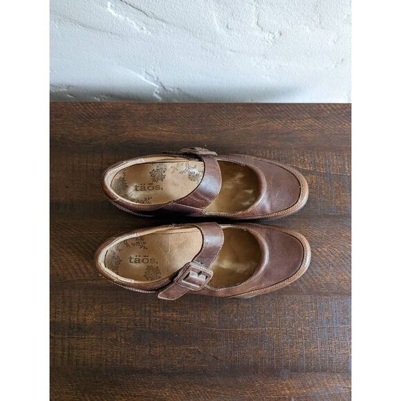 Taos Brown Leather Mary Jane Flats Shoes - Size 6 - Picture 5 of 8